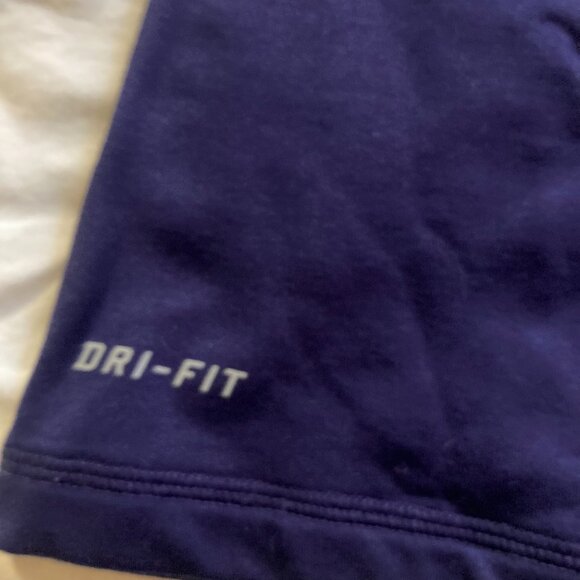 NWOT Nike Pro Dri-Fit Thermal long sleeve compression top women size L - Picture 3 of 6